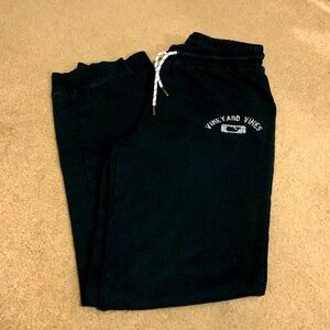 Boys Vineyard Vines Joggers size XL (18)